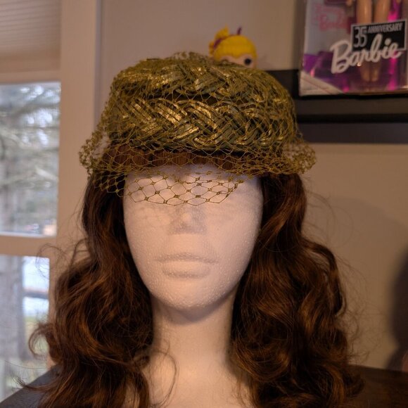Vintage green pill box hat with netting retro pinup - Picture 1 of 6